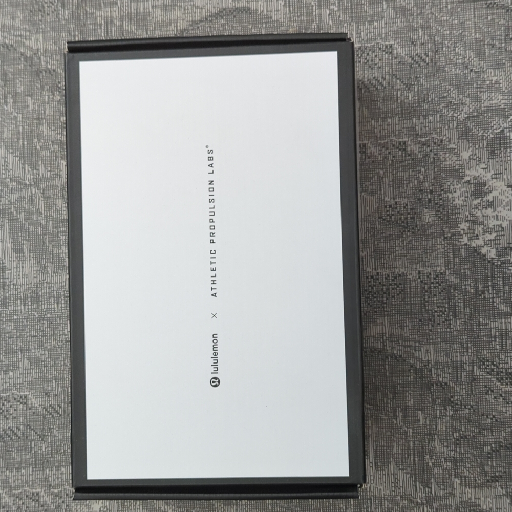 Lululemon x APL Techloom Phantom sz 6 NIB